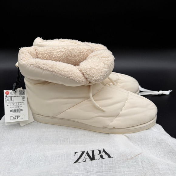 Zara Shoes - NWT Zara Puffer Ankle Boot Women's EU 40 White Winter Puffer Style Insulated